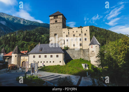 Schloss Landeck, Tirol, Österreich Stockfoto