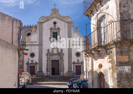 Madre di Forza D'Agro-Mutter Kirche in Forza D'Agro, bekannt gemacht in der "Pate"-Filme, Forza D'Agro, Messina, Sizilien, Italien Stockfoto