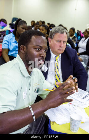 Miami Florida, Liberty City, William Turner Technical Arts High School, Jahresgeschäft, Plan Wettbewerb, Präsentation, Studenten Bildung Schüler yo Stockfoto