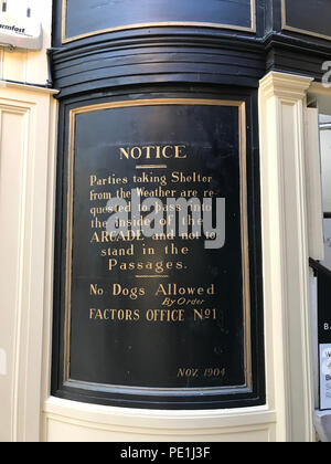 Schild 1904 in der Argyll Arcade, Argyll Street, Glasgow, Strathcylde, Schottland, UK Stockfoto