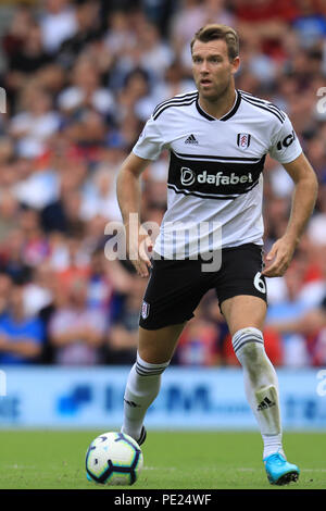 Das Craven Cottage, London, UK. 11 Aug, 2018. EPL Premier League Football, Fulham gegen Crystal Palace; Kevin McDonald von Fulham Credit: Aktion plus Sport/Alamy leben Nachrichten Stockfoto