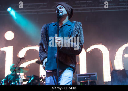 Linlithgow, Schottland, Großbritannien. 11 August, 2018, James live bei Party im Palace, Credit: Stuart Westwood/Alamy leben Nachrichten Stockfoto