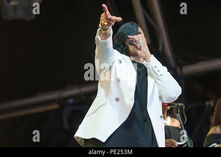 Linlithgow, Schottland, Großbritannien. 11 August, 2018. Gabrielle live bei Party im Palace, Credit: Stuart Westwood/Alamy leben Nachrichten Stockfoto