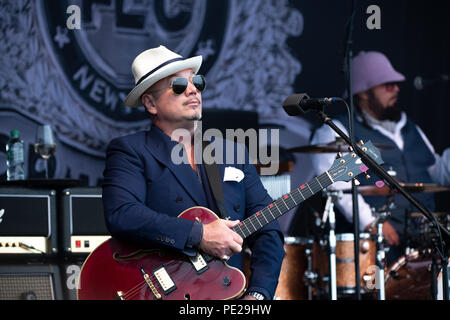 Sunderland, Großbritannien. 11. August 2018. Fun Lovin' Verbrecher Huey Morgan und Frank Benbini am Kubix festival Sunderland, August 11 2018 Credit: Peter Reed/Alamy Live News Credit: Peter Reed/Alamy leben Nachrichten Stockfoto