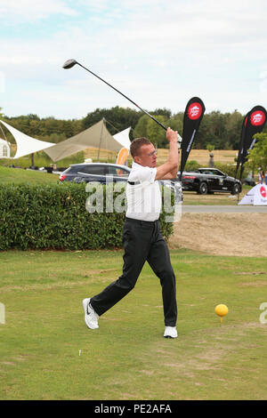 Machern, Deutschland. 11 Aug, 2018. Ralf Rangnick spielt am 11. GRK Golf Charity Masters am Golf & Country Club Leipzig. Credit: Carl Seidel/dpa-Zentralbild/ZB/dpa/Alamy leben Nachrichten Stockfoto