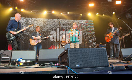 Schottland, Großbritannien, 12. August 2018. Die Glockenblumen im Konzert an Party im Palace, Linlithgow, Edinburgh, Großbritannien, 12. August 2018 Credit: Stuart Westwood/Alamy leben Nachrichten Stockfoto