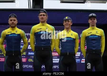 Schottland, Großbritannien. 12. August 2018. Team Schweden Lucas Eriksson, Gustav Hoog, Richard Larsen und Tobias Ludvigsson bei der Präsentation während der Straße Radfahren Europameisterschaften 2018, Glasgow in Glasgow City Centre und Ballungsgebiete Großbritannien, Tag 11, am 12. August 2018 - Foto Laurent Lairys/DPPI Credit: Laurent Lairys/Agence Locevaphotos/Alamy leben Nachrichten Stockfoto