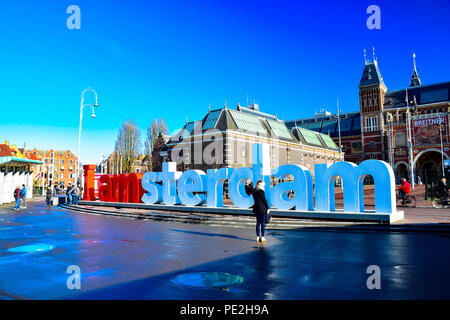 Die I Amsterdam Zeichen vor dem Rijksmuseum in Amsterdam, Niederlande Stockfoto