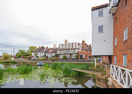 Abtei Mühle am Fluss Avon, Stroud, Gloucestershire, England, Großbritannien Stockfoto