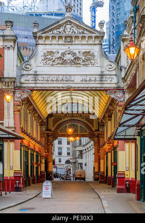 London, Vereinigtes Königreich - Januar 14,2018: Der berühmte Leadenhall Market, einem der ältesten Märkte in London, stammt aus dem 14. Jahrhundert Stockfoto