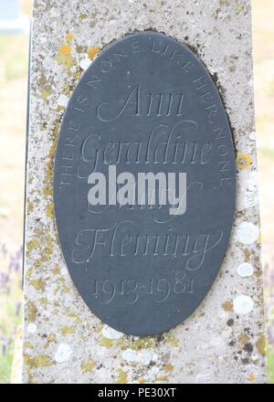 Ian Fleming Grab, Sevenhampton, Wiltshire Stockfoto