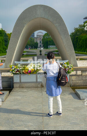 Ehrenmal Gedenkstätte für die Opfer der Atombombe von Hiroshima Peace Park Japan Asien Stockfoto