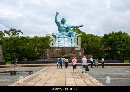 Nagasaki Peace Memorial Park der Statuen Japan Asien Kyushu Präfektur Stockfoto