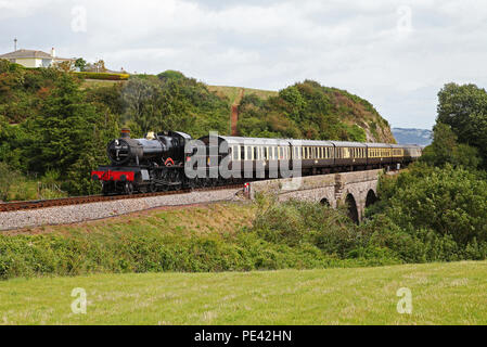 7827 Lydham Manor Köpfe Vergangenheit Broadsands am Dartmouth Steam Railway. Stockfoto