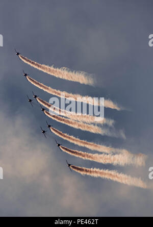 Die RAF Red Arrows Display für lendy der Cowes Week 10. August 2018 F Stockfoto