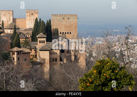 Die Alhambra ist ein Palast- und Festungsanlage in Granada, Andalusien, Spanien. Stockfoto