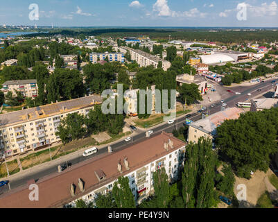 Lipetsk, Russland - Aug 5. 2018. Blick auf Levoberezhny Bezirk und Zoya Kosmodemyanskaya Straße Stockfoto