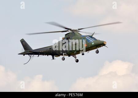 Belgische Luft Komponente - Agusta A 109 BA light attack und Aufklärung Helikopter aus 1 Hubschrauber Flügel, Beauvechain auf der Air Tattoo 2018 Stockfoto