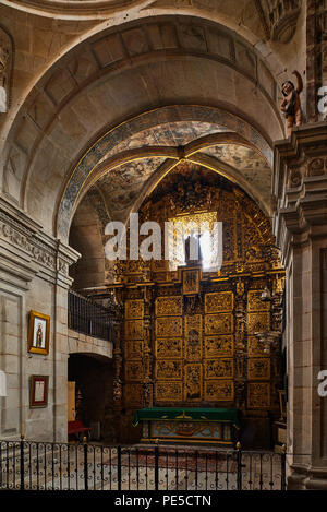 Kapelle San Telmo oder die Reliquien in die Kathedrale Santa María de la Asunción de Tui, Pontevedra, Galizien, Spanien Stockfoto