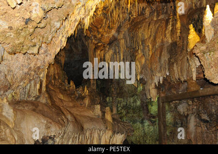 Libanon: Die Höhlen in der Nähe von Qadisha-Valley Tripolis-City. Stockfoto