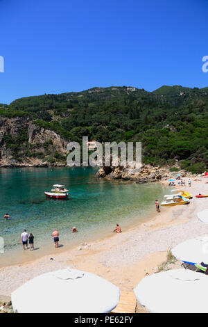 Die Bucht von Paleokastritsa, Korfu, Griechenland, Europa Stockfoto