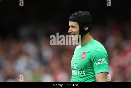 Das Emirates Stadium, London, UK. 12. Aug 2018. Petr Cech (A) im Arsenal v Manchester City Premier League Spiel im Emirates Stadium, London, am 12. August 2018. ** Dieses Bild ist für die redaktionelle Nutzung nur ** Quelle: Paul Marriott/Alamy leben Nachrichten Stockfoto