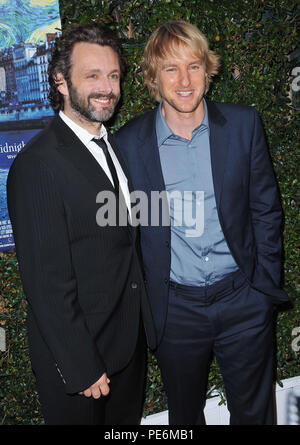 Michael Sheen; Owen Wilson um Mitternacht in Paris Premiere an der Akademie der Motion Pictures in Los Angeles. Veranstaltung in Hollywood Leben - Kalifornien, Red Carpet Event, USA, Filmindustrie, Prominente, Fotografie, Kunst, Kultur und Unterhaltung, Topix prominente Mode, Besten, Hollywood Leben, Event in Hollywood Leben - Kalifornien, Roter Teppich und backstage, Film Stars, TV Stars, Prominente, Musik, Bestof, Kunst, Kultur und Unterhaltung, vertikal, eine Person, Fotografie, drei Viertel, 2011 Anfrage tsuni@Gamma-USA.com, Kredit Tsuni/USA, Stockfoto