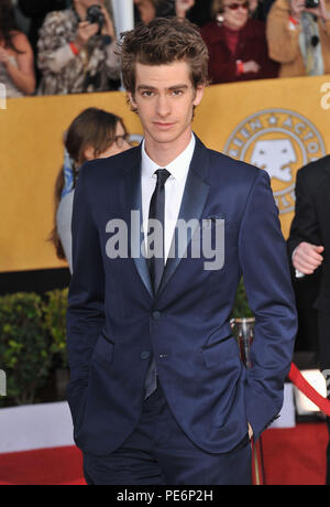 17 SAG Awards am Schrein Theater in Los Angeles. Andrew Garfield Ereignis in Hollywood Leben - Kalifornien, Red Carpet Event, USA, Filmindustrie, Prominente, Fotografie, Kunst, Kultur und Unterhaltung, Topix prominente Mode, Besten, Hollywood Leben, Event in Hollywood Leben - Kalifornien, Roter Teppich und backstage, Film Stars, TV Stars, Prominente, Musik, Bestof, Kunst, Kultur und Unterhaltung, vertikal, eine Person, Fotografie, drei Viertel, 2011 Anfrage tsuni@Gamma-USA.com, Kredit Tsuni/USA, Stockfoto