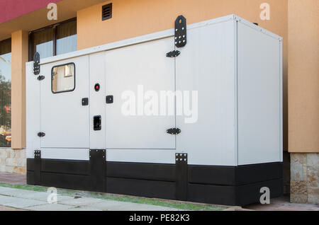 Generator Haus Unterstützung für Sofortmaßnahmen elektrische Energie. Stockfoto