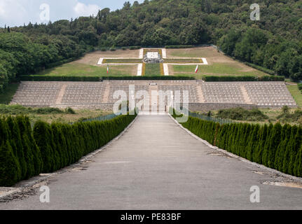 Montecassino, Italien, 17. Juni 2017: polnischen Soldatenfriedhof am Monte Cassino - eine Nekropole von polnischen Soldaten, die in der Schlacht von Monte Cassino fr gestorben Stockfoto