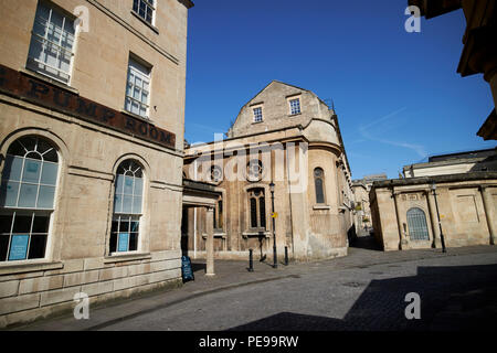 Die alte hetling Pumpenraum, st johns Krankenhaus und Kreuz Bad auf heißes Bad Straße in der Altstadt von Bath England Großbritannien Stockfoto