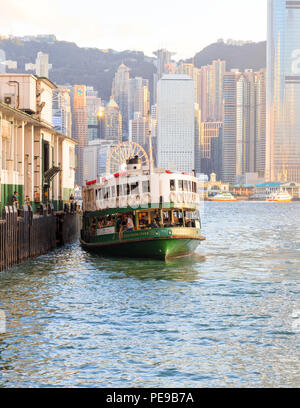 Hongkong - 26. Juni 2018: Die Star Ferry in Hongkong Stockfoto