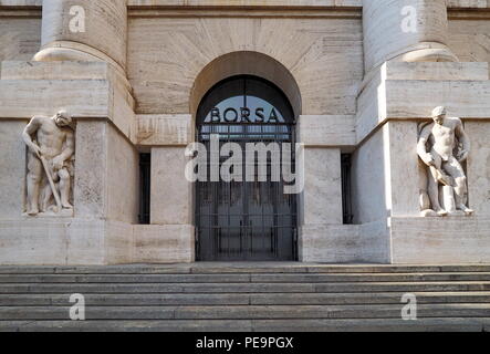 24:00 Uhr Palast, Sitz der Italienischen Börse in Mailand, Italien Stockfoto