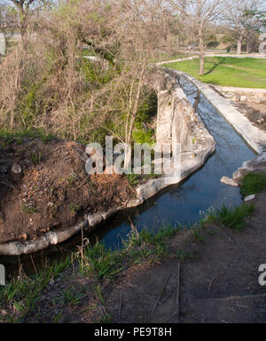 Bewässerungskanal der Mission Espada Aquädukt Stockfoto