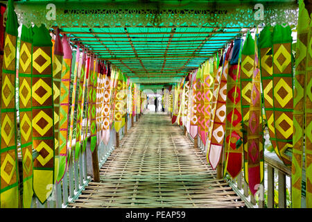 Überdachte Brücke Wat Chet Lin, Chiang Mai, Thailand Stockfoto