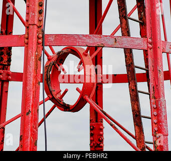 VINTAGE ROT STRUKTUR AUS STAHL Stockfoto