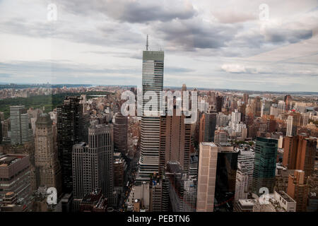 55-stöckiges Gebäude Bloomberg Turm auf der Lexington Ave zwischen 58th und 59th Street in Manhattan Stockfoto