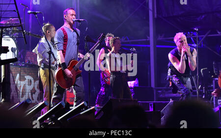 Deutschland, Ebern, Eyrichshhof Schloss, 29. Juli 2018 - In Extremo: Burgentour 2018 - Open Air - Bild: In Extremo spielen am Rösler Open Air Stockfoto