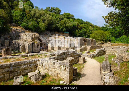 Asklepios Heiligtum und Theater, antiken Stadt Butrint, Butrint National Park, in der Nähe von Saranda, Albanien Qark Vlora Stockfoto