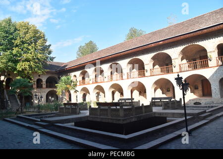 Innenhof, Karvansarai, Scheki, Aserbaidschan Stockfoto