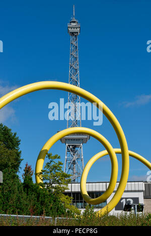 Kunstwerk Ursula Sax, Loops 1992, Funkturm, Messedamm, Westend, Charlottenburg, Berlin, Deutschland Stockfoto