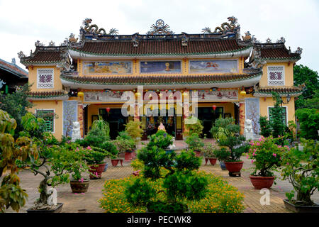 Chinesischer Tempel Chua Phap Bao, Hoi An, Vietnam Stockfoto