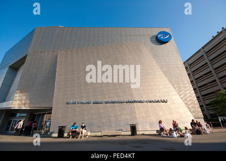 Matthäus und Marcia Simons IMAX Theatre am New England Aquarium in Boston, Suffolk County, Massachusetts, USA Stockfoto