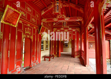 Vestibül, Purpurne verbotene Stadt, Kaiserstadt, Hue, Vietnam Stockfoto