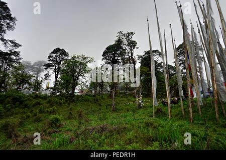 Foto in Bhutan aufgenommen und zeigt die einzigartige Kultur und reiligion. Stockfoto