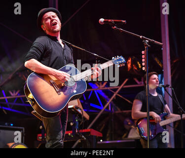 Deutschland, Ebern, Eyrichshhof Schloss, 30. Juli 2018 - Johaness Oerding - Rösler Open Air - Bild: Johaness Oerding ein Set an der Rösler Open Ai spielen Stockfoto