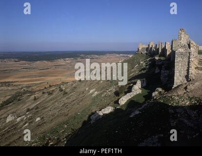 MURALLAS DEL CASTILLO ARABE DE SAN ESTEBAN DE GORMAZ - SIGLO X Ort: CASTILLO, San Esteban de Gormaz, Soria, Spanien. Stockfoto