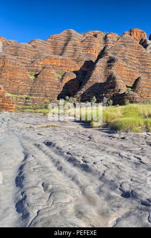 Trockenes Flussbett der Piccaninny Creek in den Bungle Bungles Nationalpark, Northern Territories, Australien Stockfoto