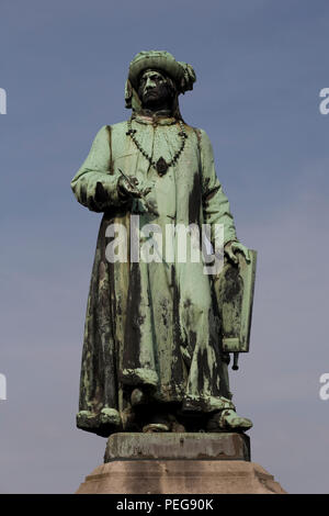 Statue von Jan Van Eyck, Van Eyck Square in Brügge Stockfoto