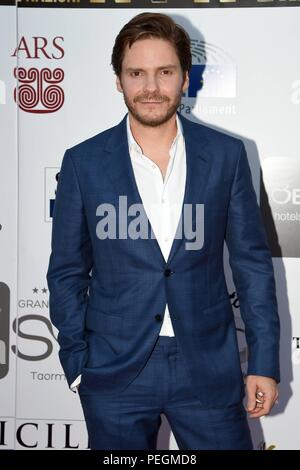 Kinematographische Award der Nationen, Award, am Teatro Antica in Taormina, Italien, statt. Mit: Daniel Brühl, Wo: Taormina, Sizilien, Italien Wann: 13 Aug 2018 Quelle: IPA/WENN.com ** Nur für die Veröffentlichung in Großbritannien, den USA, Deutschland, Österreich, Schweiz ** verfügbar Stockfoto